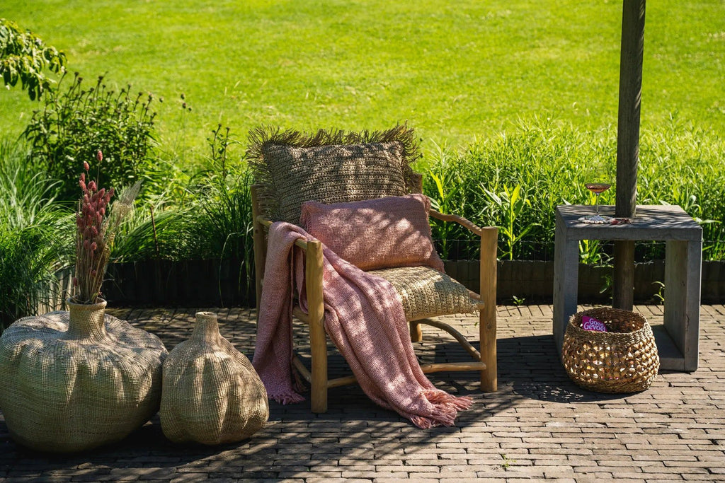 The Oh My Gee Cushion Cover - Salmon Pink - 30 x 50 cm