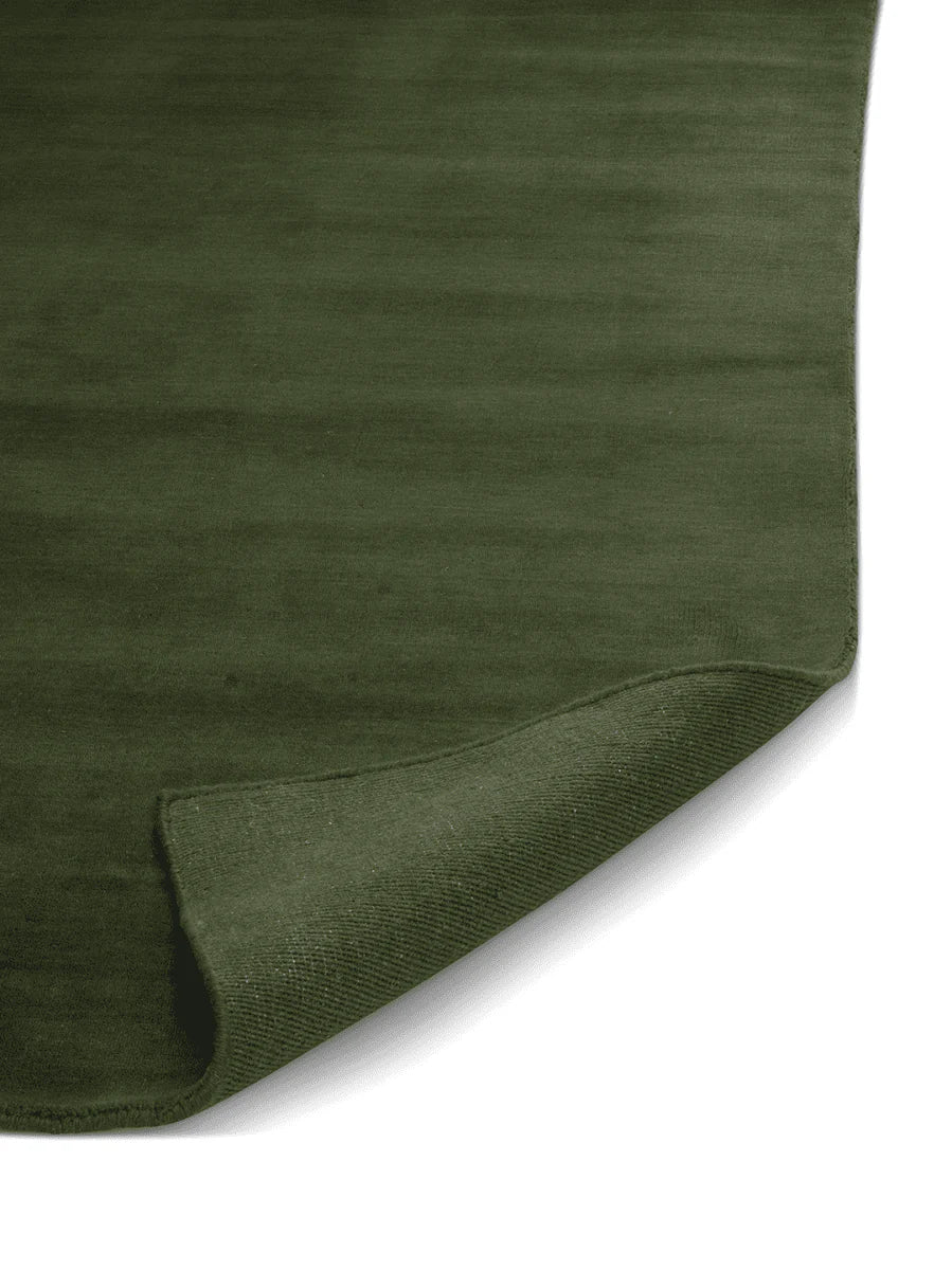 SOLID WOOL RUG - FOREST GREEN