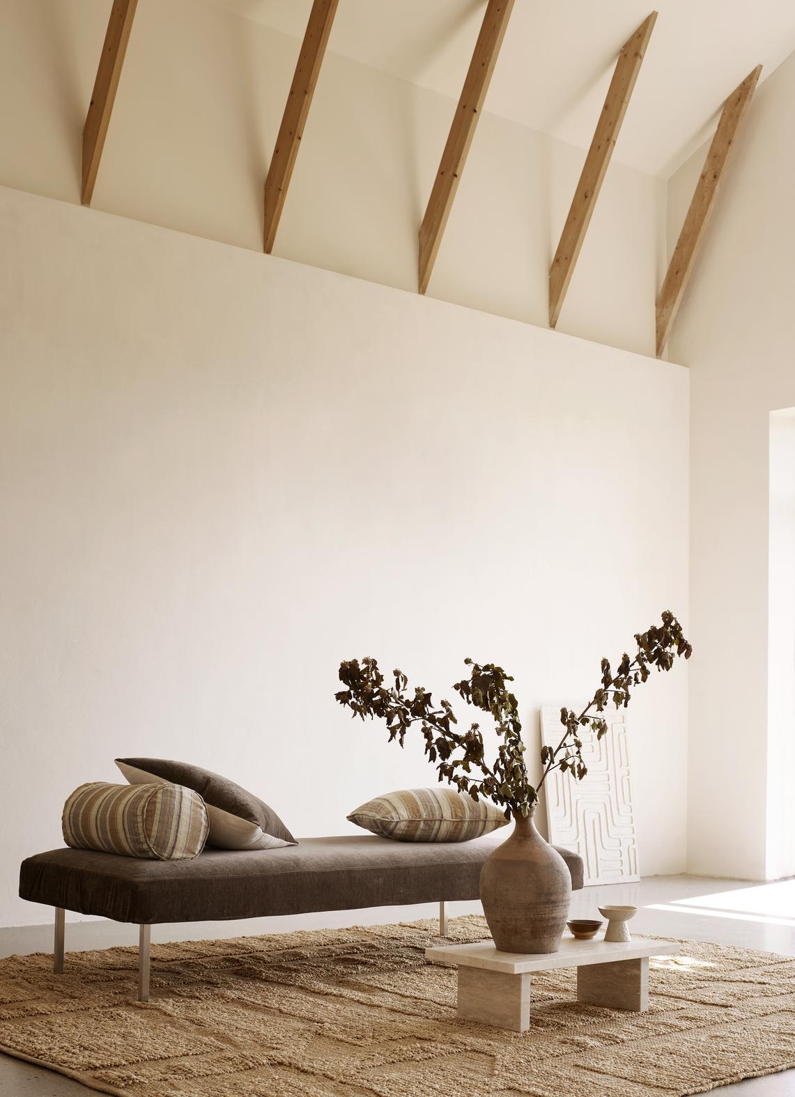 JUTE GRAPHIC RUG
