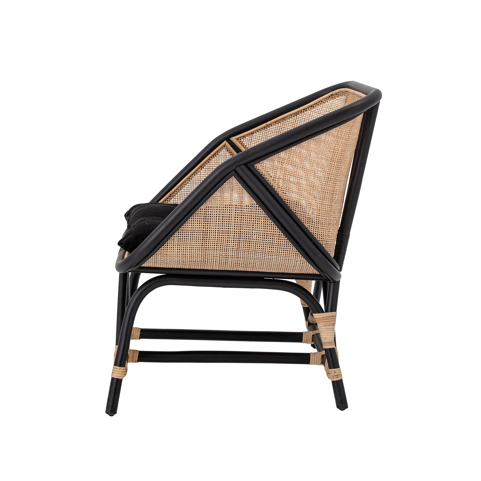 LOUE Lounge Chair, Black, Rattan