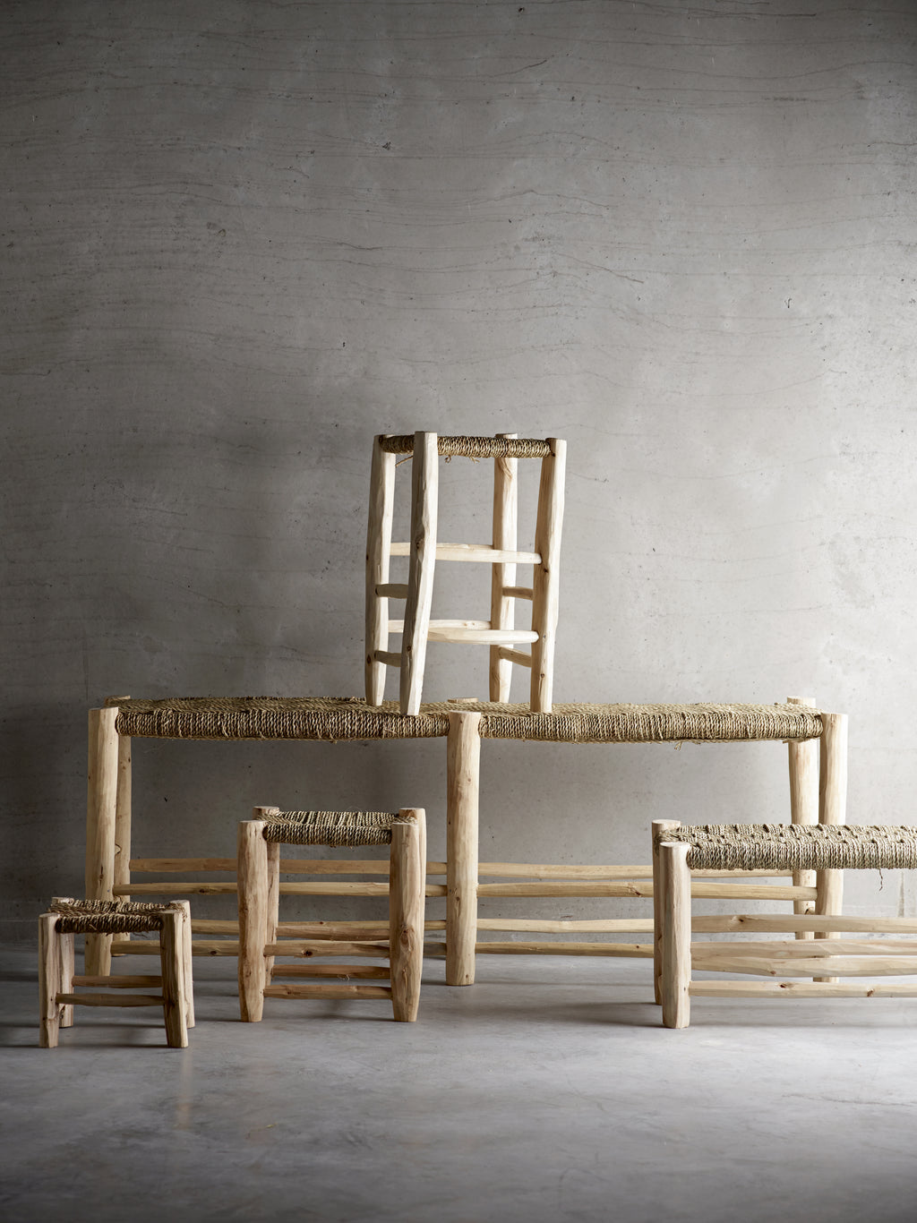 DOUM STOOL MINI H 20, PALM LEAF & WOOD