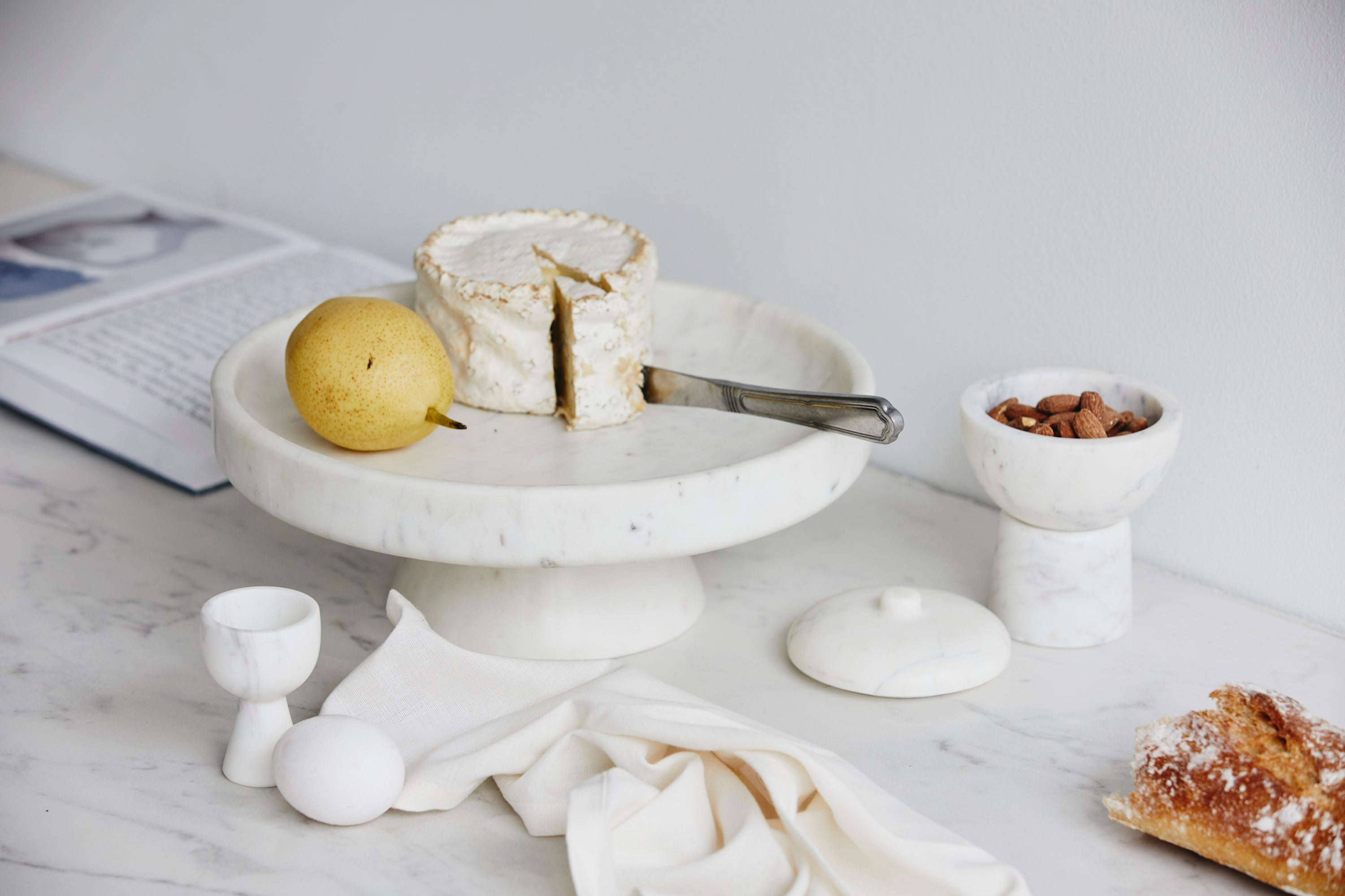 IMATRA cake tray, white marble
