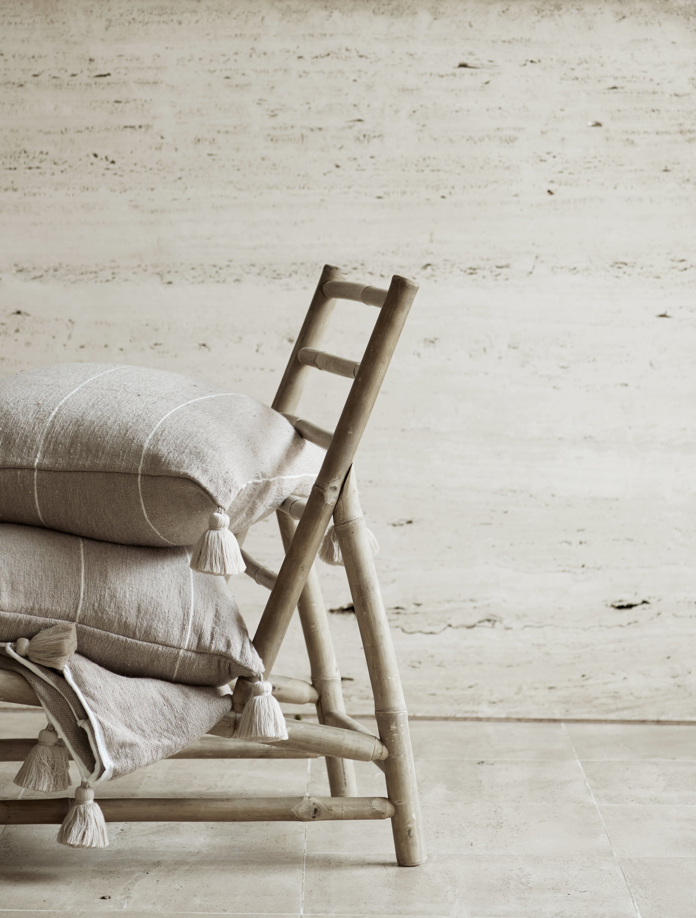 SLOW LOUNGER CHAIR 100  | BAMBOO | WHITE, SAND, GREY or BLACK MATTRESS