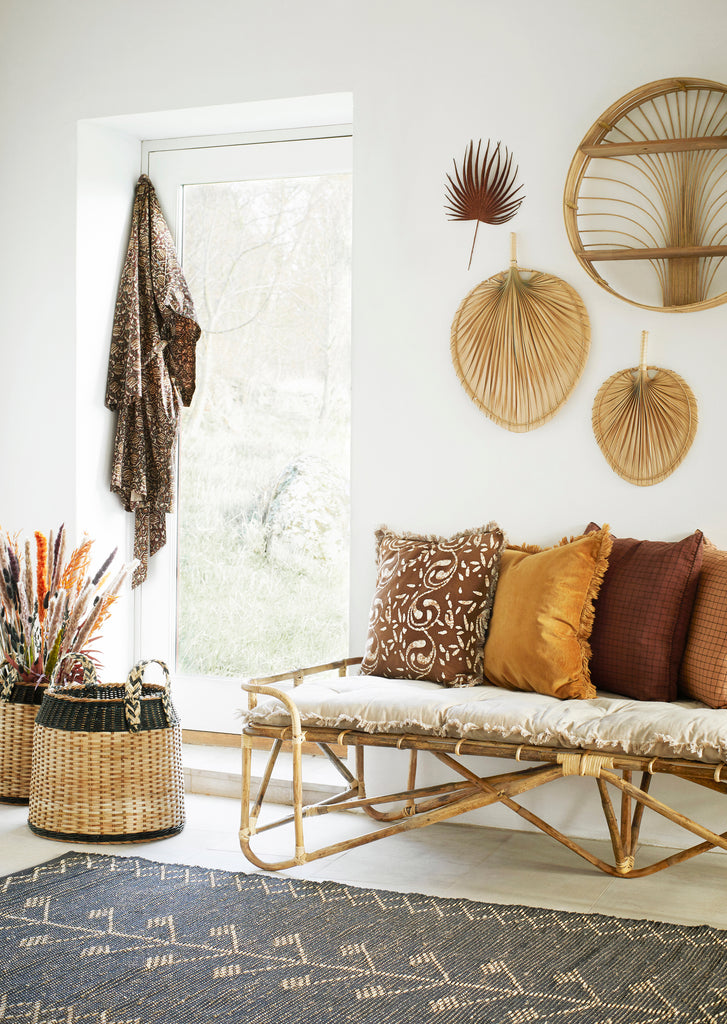 BAMBOO DAYBED