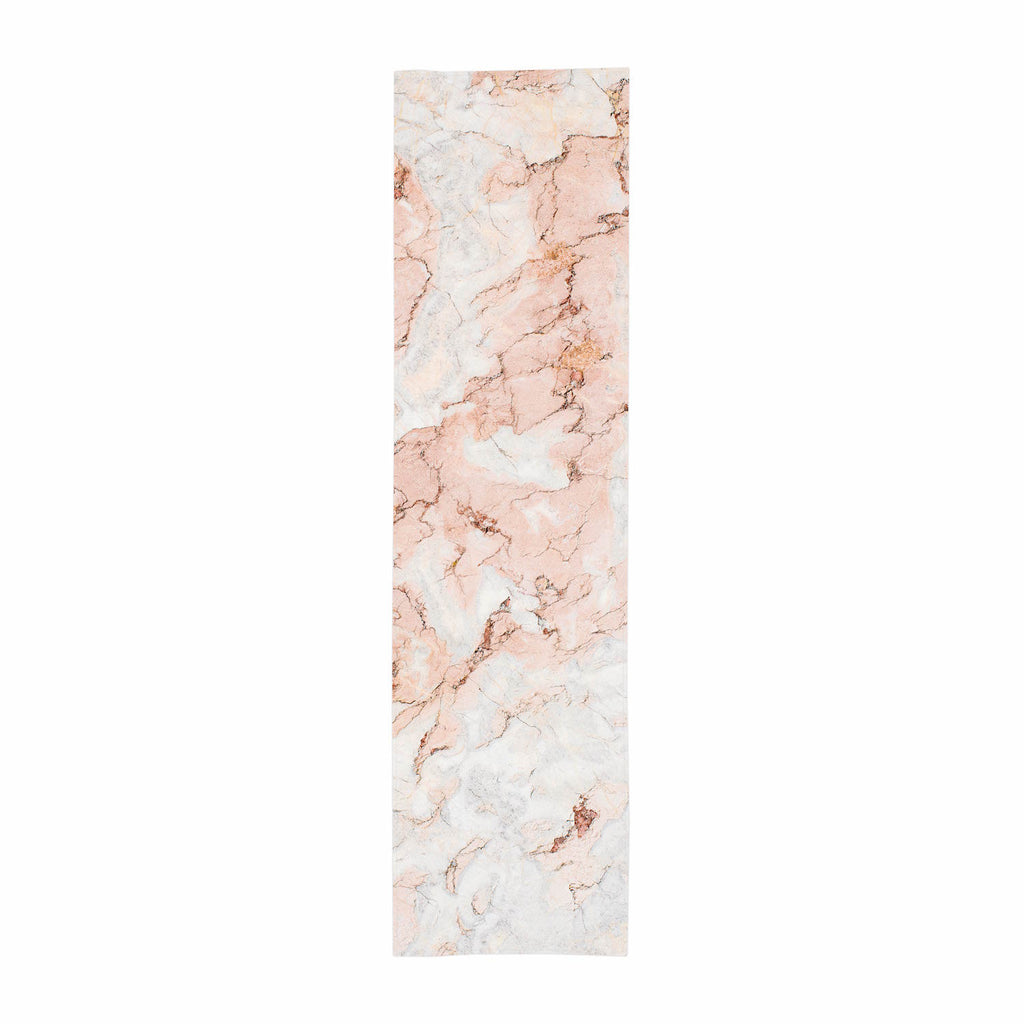 Table Runner. Estonian design, inspired by Nordic and Scandinavian style. Estonian Design Gift. Delivered to your door. Eesti Disain. Kingiidee. Kaup koju kätte. Eesti Disain kingitus & ärikingitused.