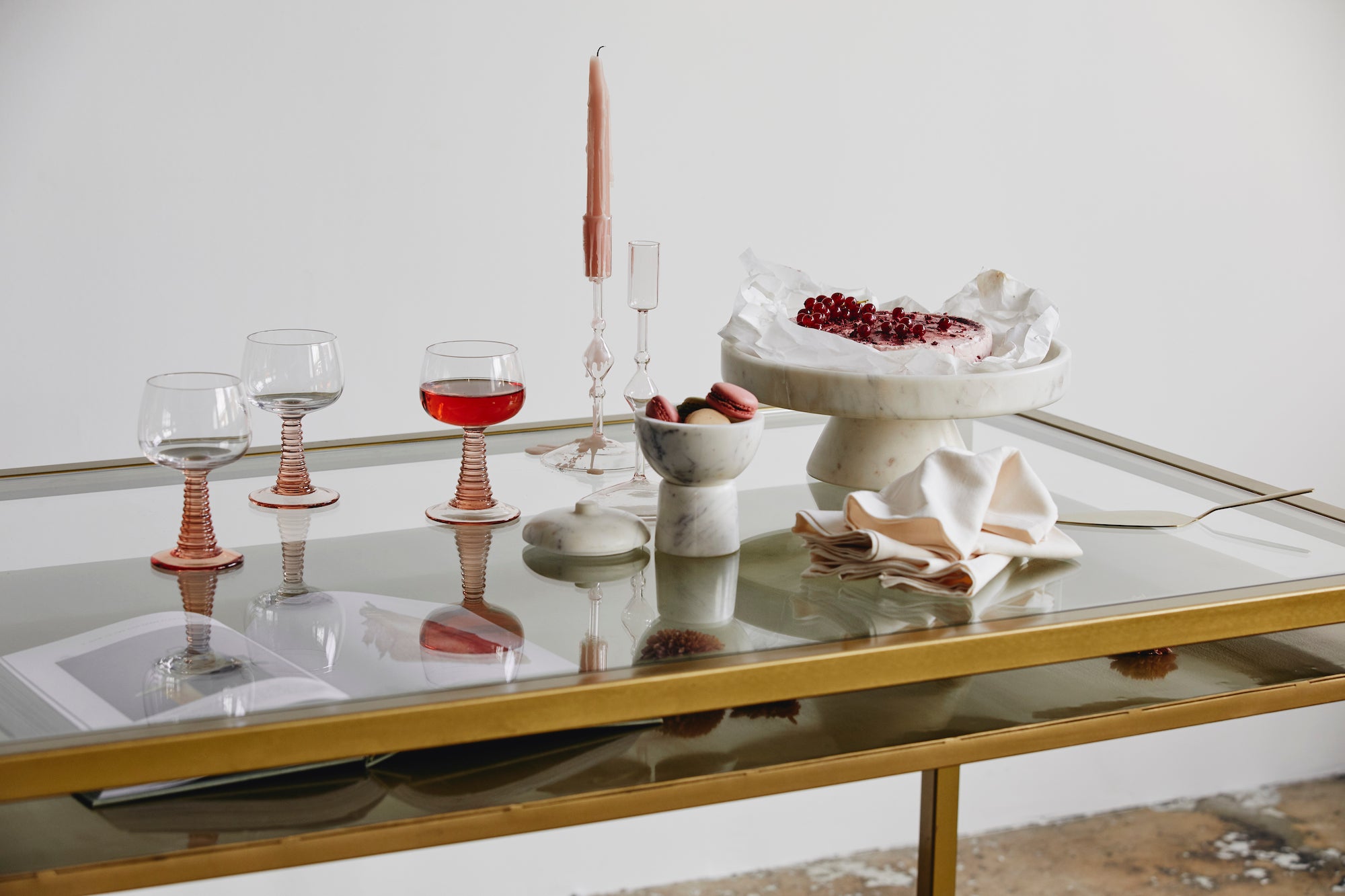 IMATRA cake tray, white marble